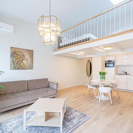 Modern Loft Apartment W/Free Parking No.2 Marijampolė Exterior foto